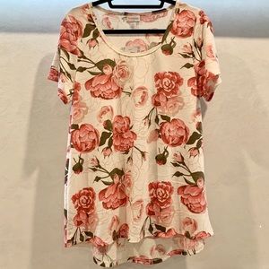 Large NWT off white classic t